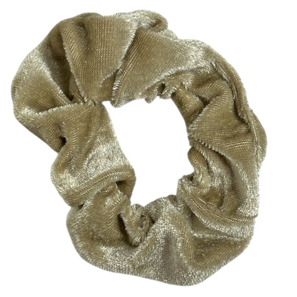 Forever 21 5-Piece Set of Jewel and Neutral Tone Scrunchies Hair Ties NWOT - Picture 6 of 9